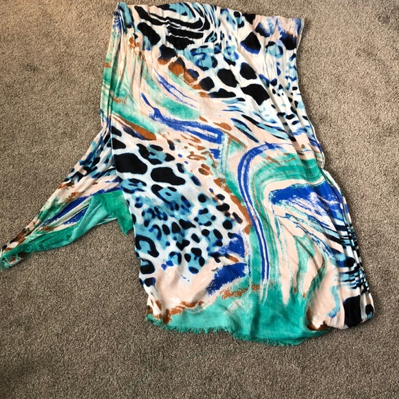 2/$30 Scarf - Picture 2 of 3